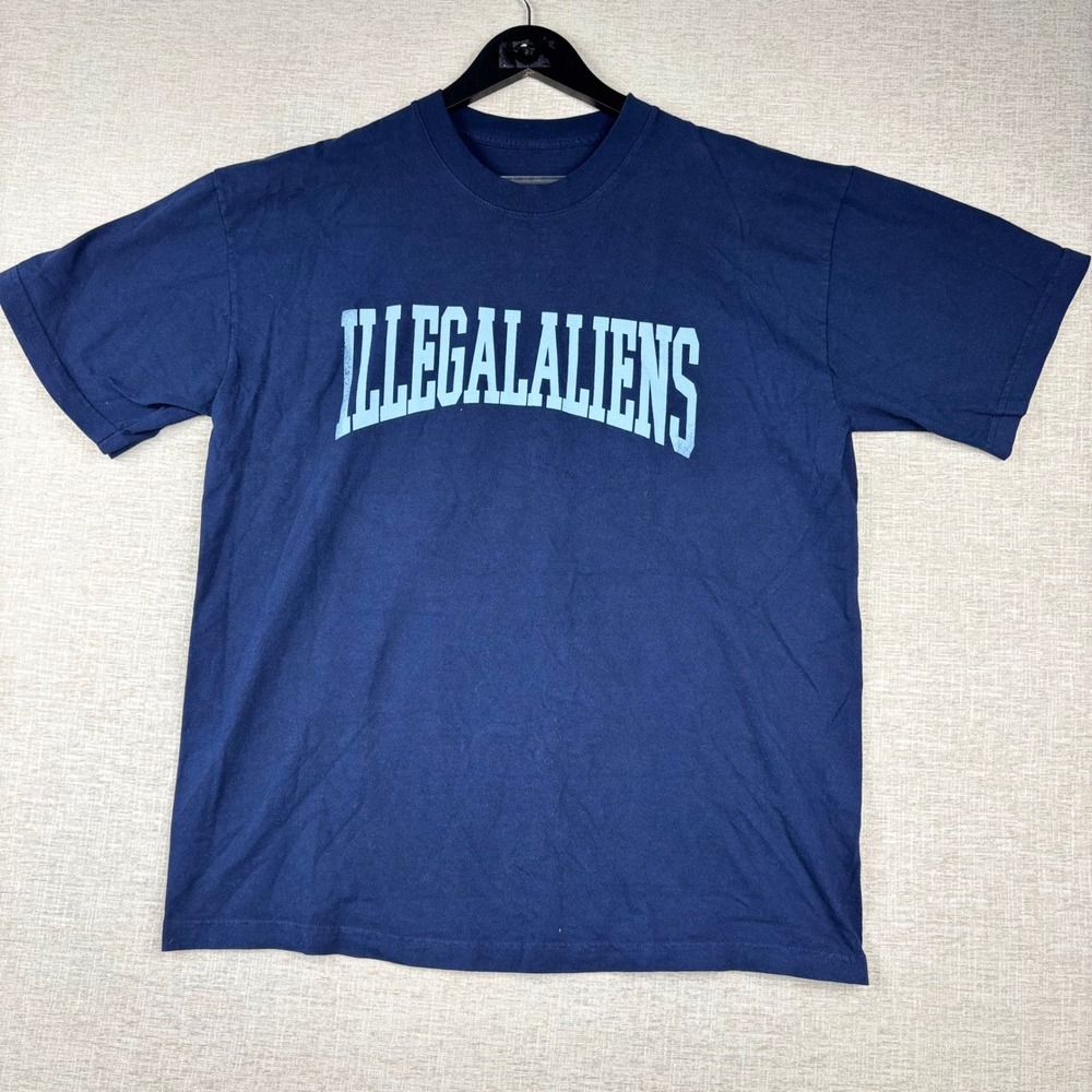 Paisaboys Illegal aliens Graphic T-Shirt Navy Blue Mens Large Streetwear Tee
